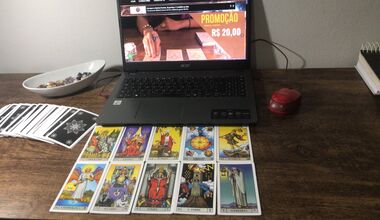 Tarot Online Grátis - Mestres Místicos.
